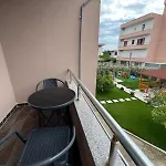 Sarvi * Durrës