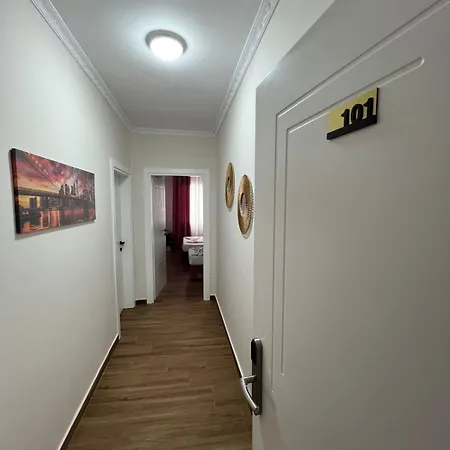Sarvi Apartment *