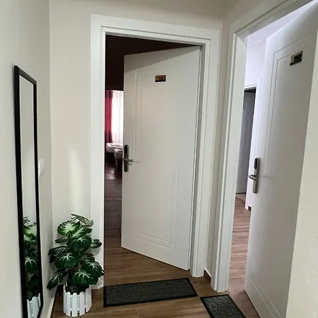Apartment Sarvi *