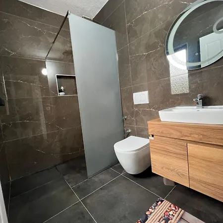Apartmán Sarvi Durrës