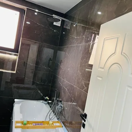 Sarvi Apartment *