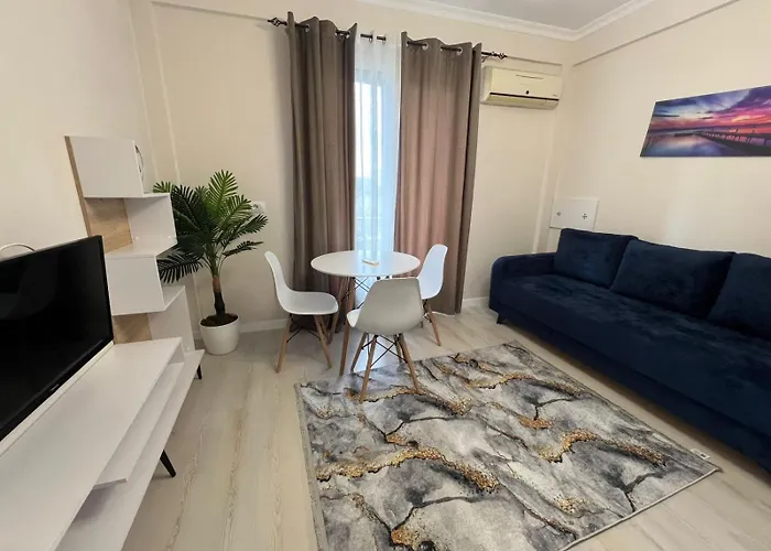 Sarvi 公寓 Durrës